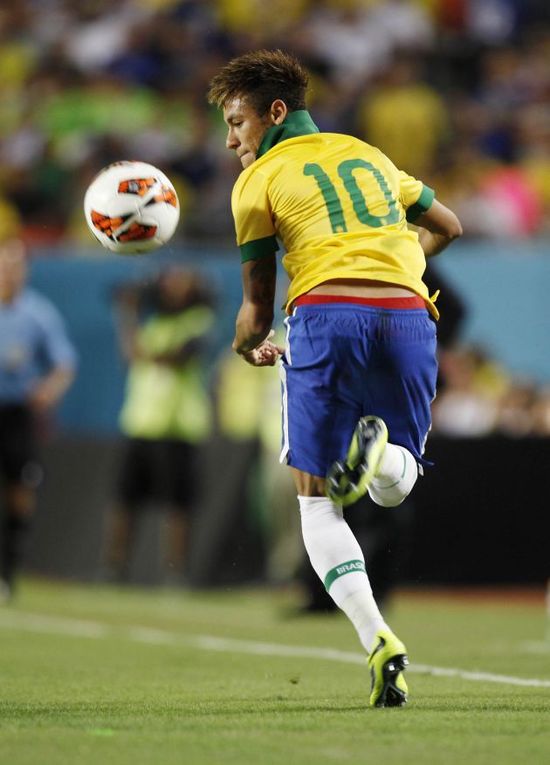 格兰立竿见影！双核缺席惜败辽宁，3小将被盘活，补强控卫可蜕变